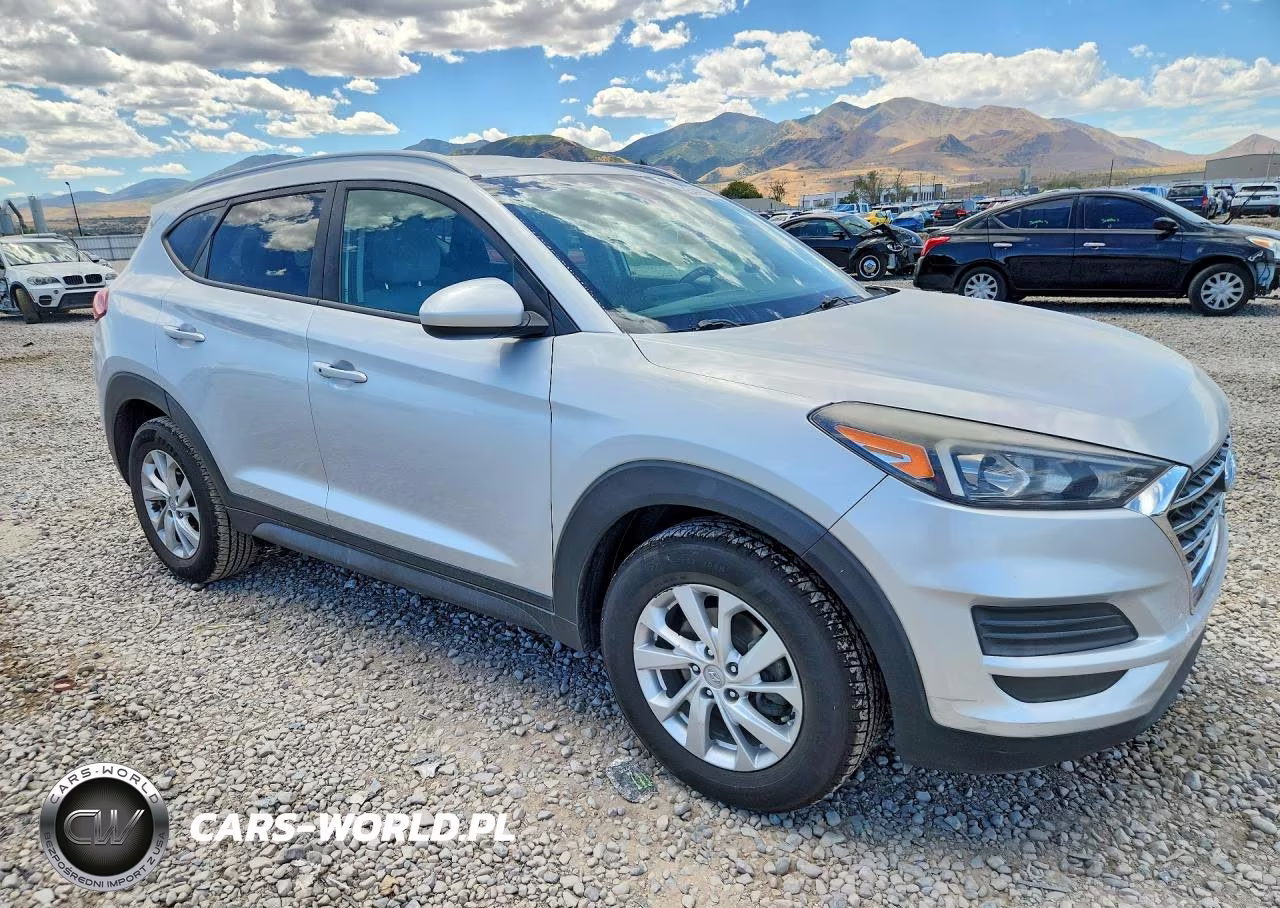 2019 Hyundai Tucson Value VIN:KM8J3CA44KU874034 - 4