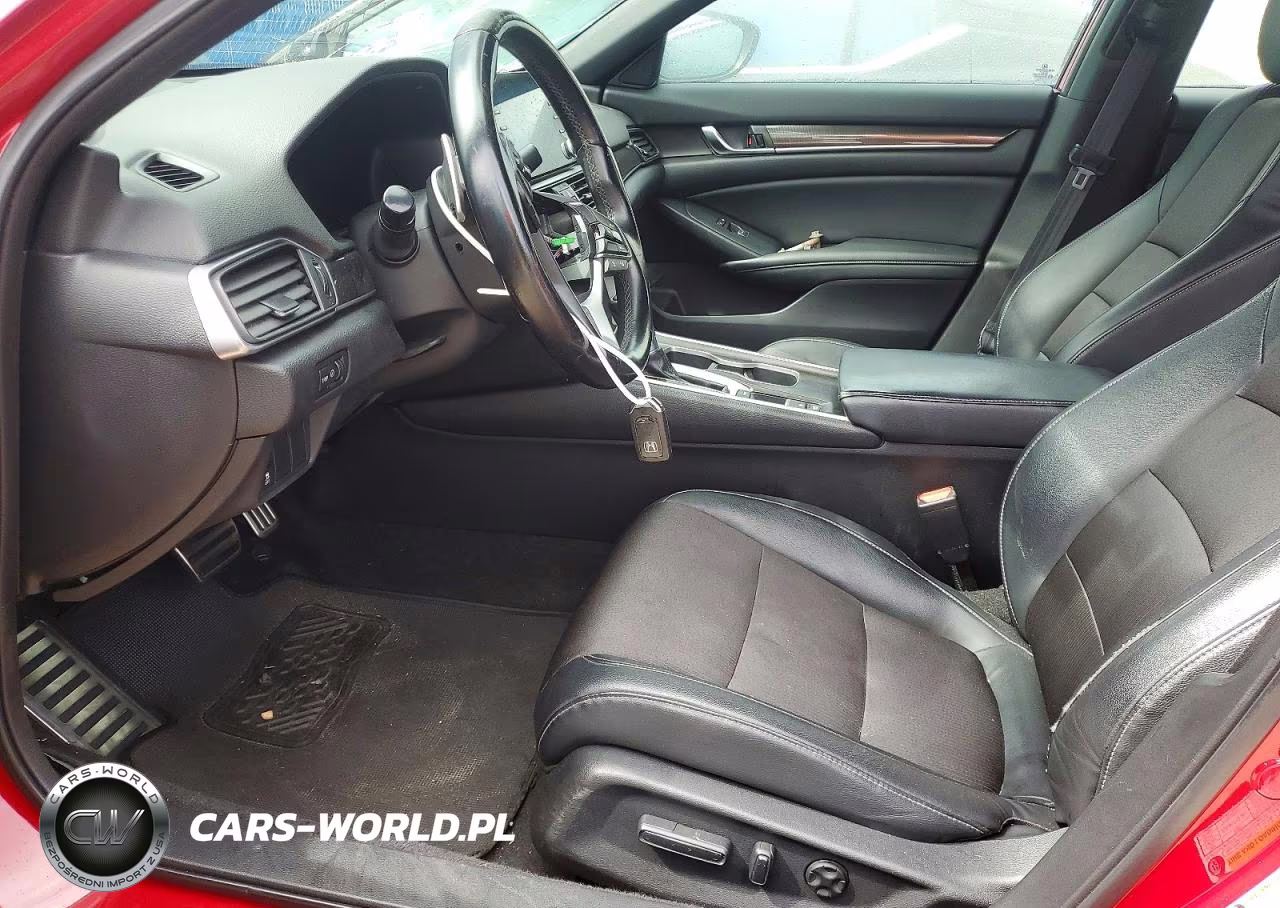 2018 Honda Accord Sport VIN:1HGCV1F3XJA182731 - 7