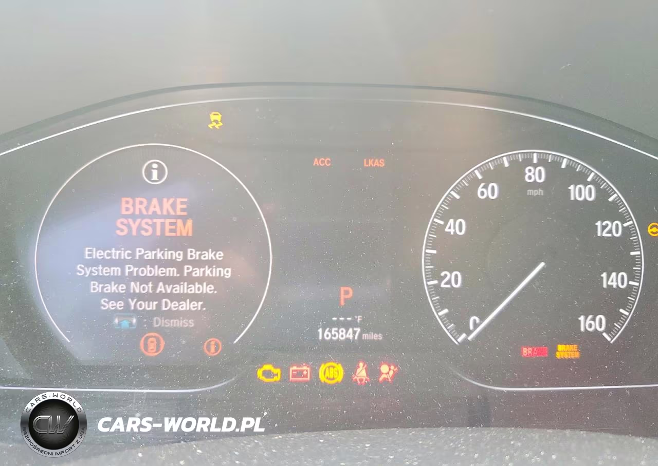 2018 Honda Accord Sport VIN:1HGCV1F3XJA182731 - 9