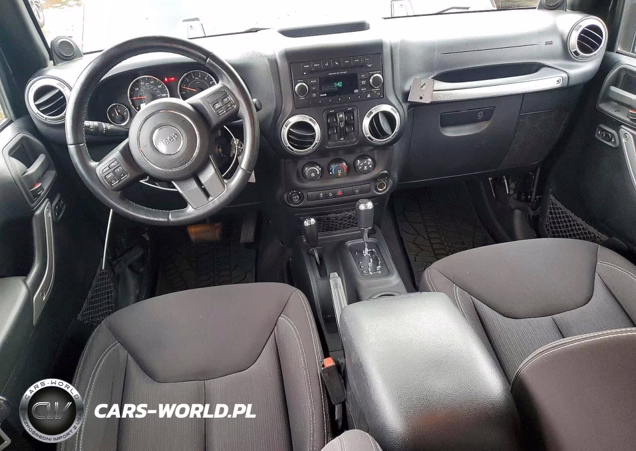 2013 Jeep Wrangler Unlimited Sahara VIN:1C4HJWEG0DL512595 - 8
