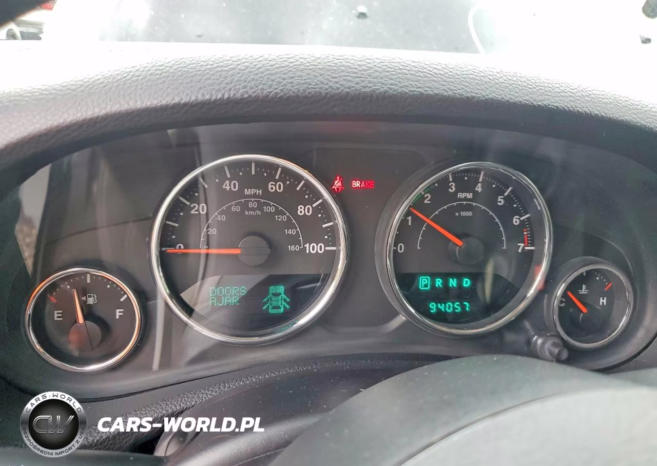 2013 Jeep Wrangler Unlimited Sahara VIN:1C4HJWEG0DL512595 - 9