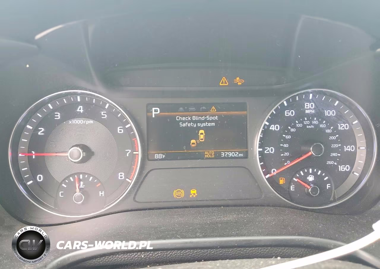 2023 Kia Forte Gt Line VIN:3KPF54AD7PE656430 - 9