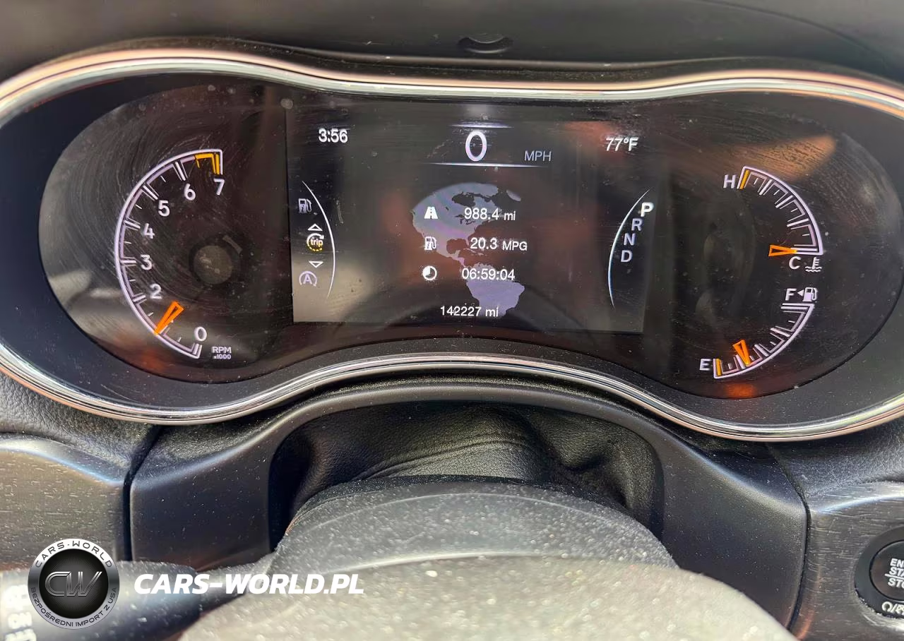 2018 Jeep Grand Cherokee Laredo VIN:1C4RJFAG0JC139919 - 8