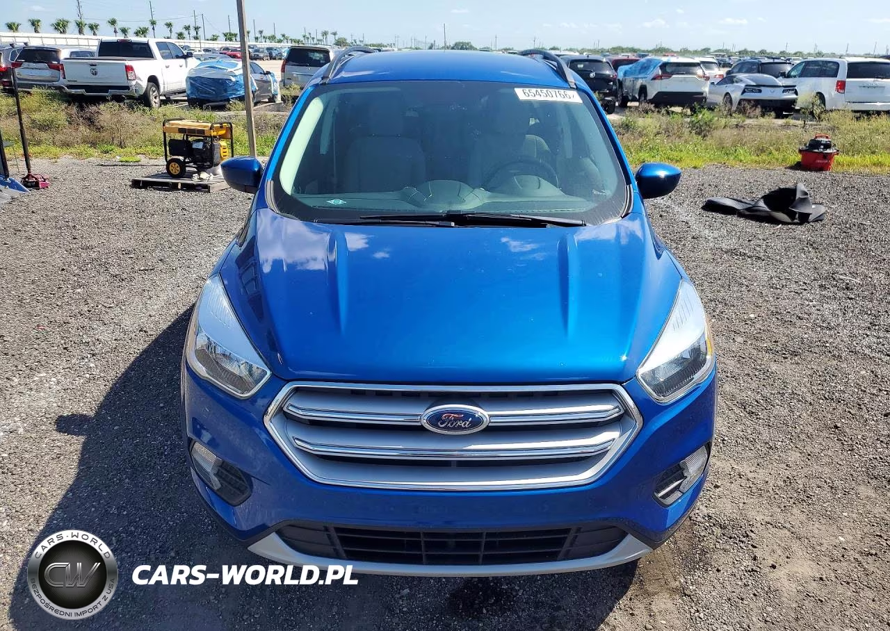 2018 Ford Escape Se VIN:1FMCU0GD1JUA02176 - 5