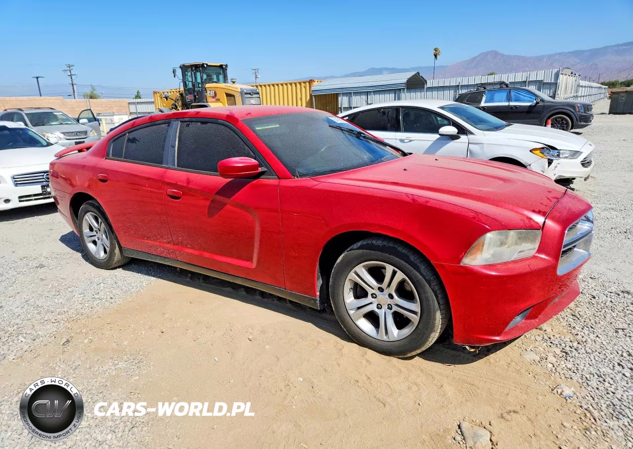 2013 Dodge Charger Se VIN:2C3CDXBG1DH601413 - 4