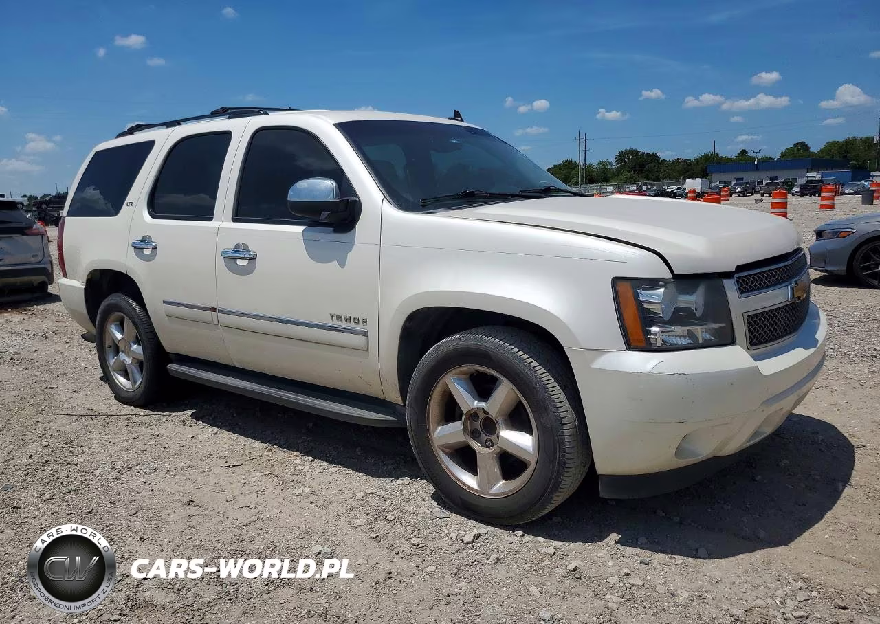 2014 Chevrolet Tahoe C1500 Ltz VIN:1GNSCCE02ER141558 - 4
