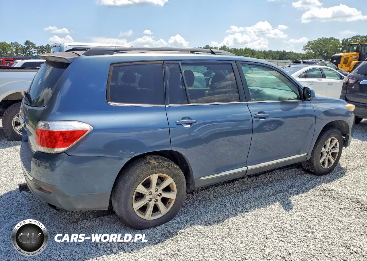 2011 Toyota Highlander Base VIN:5TDZA3EH8BS007735 - 3