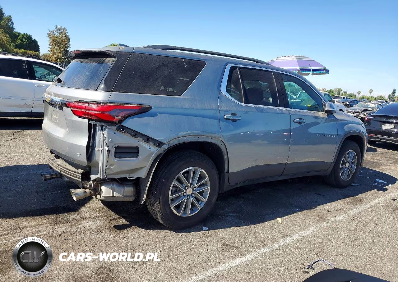 2023 Chevrolet Traverse Lt VIN:1GNERGKW5PJ185776 - 3