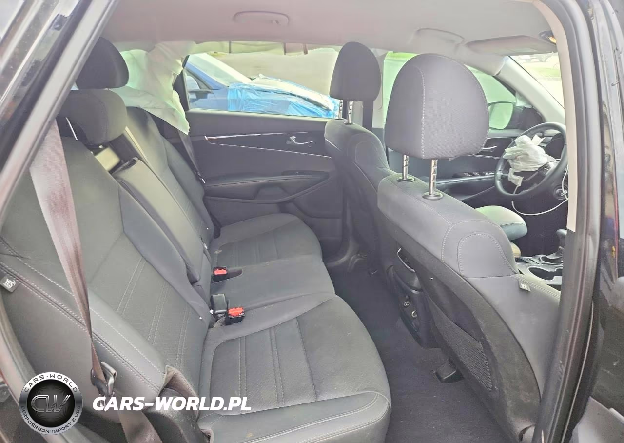 2020 Kia Sorento Lx VIN:5XYPG4A37LG637024 - 11