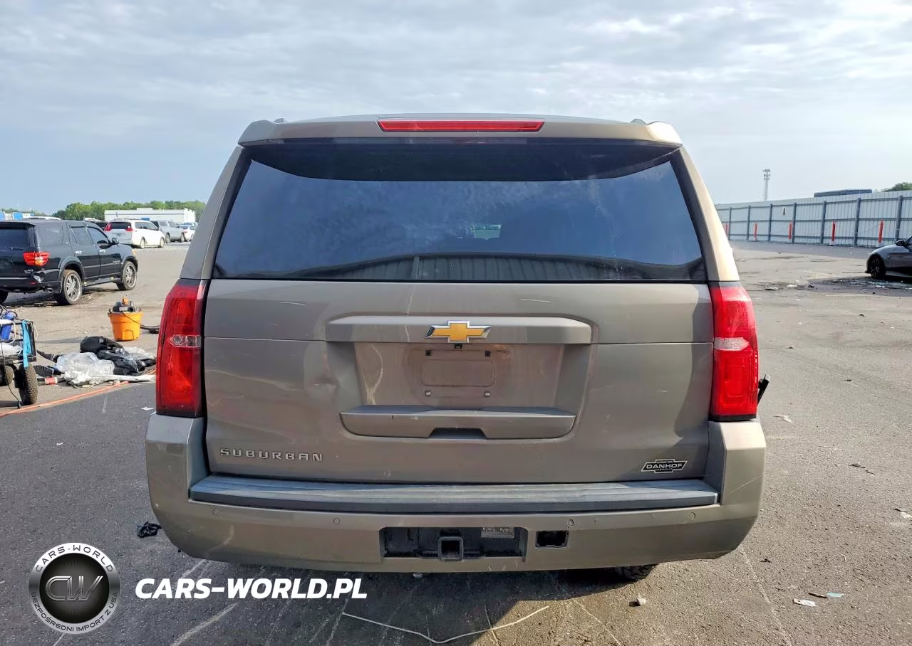 2018 Chevrolet Suburban K1500 VIN:1GNSKKEC4JR322596 - 6