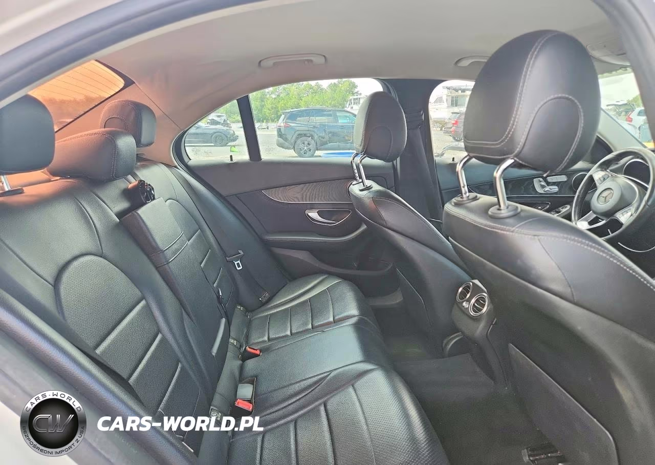 2016 Mercedes-Benz C 300 4Matic VIN:55SWF4KBXGU129484 - 10