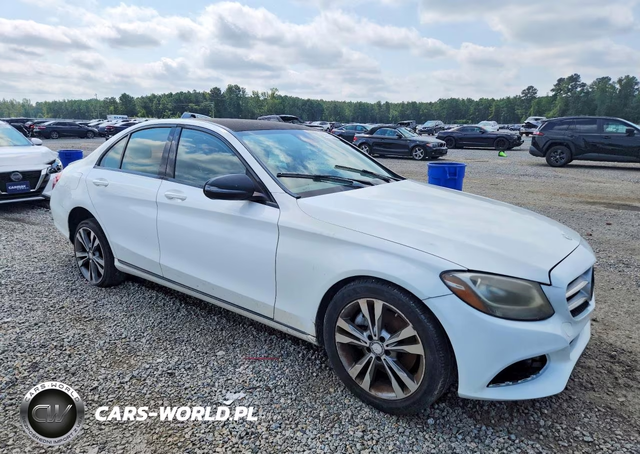 2016 Mercedes-Benz C 300 4Matic VIN:55SWF4KBXGU129484 - 4