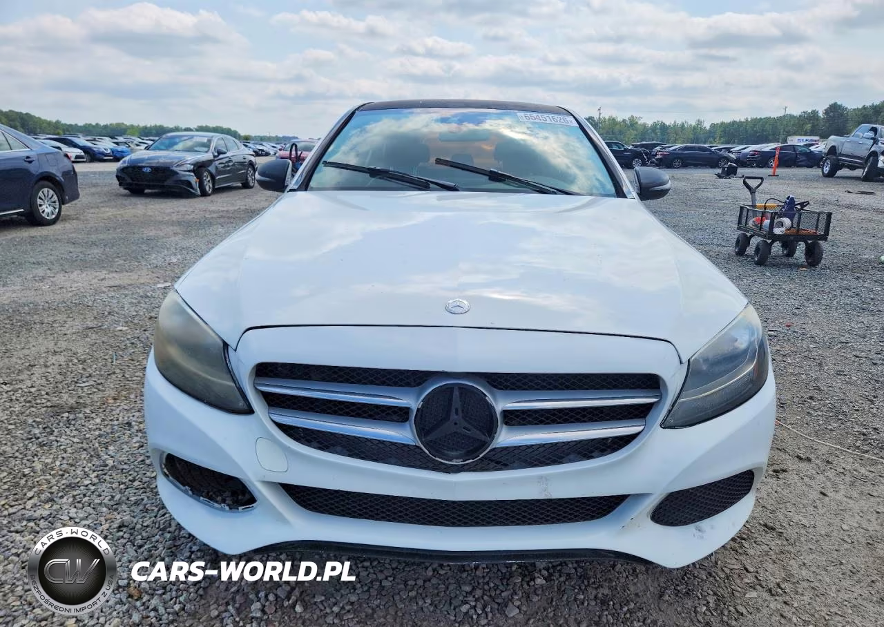 2016 Mercedes-Benz C 300 4Matic VIN:55SWF4KBXGU129484 - 5