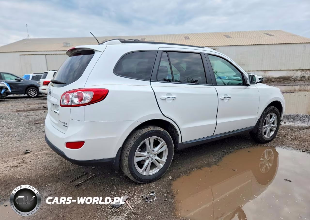 2011 Hyundai Santa Fe VIN:5XYZK3ABXBG048864 - 3