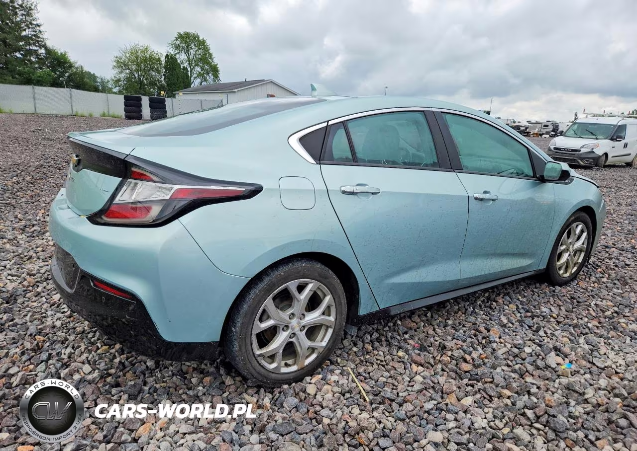 2019 Chevrolet Volt Premier VIN:1G1RB6S5XKU109986 - 3