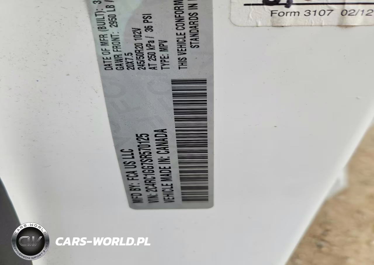 2025 Chrysler Pacifica Limited VIN:2C4RC1GG7SR570125 - 13