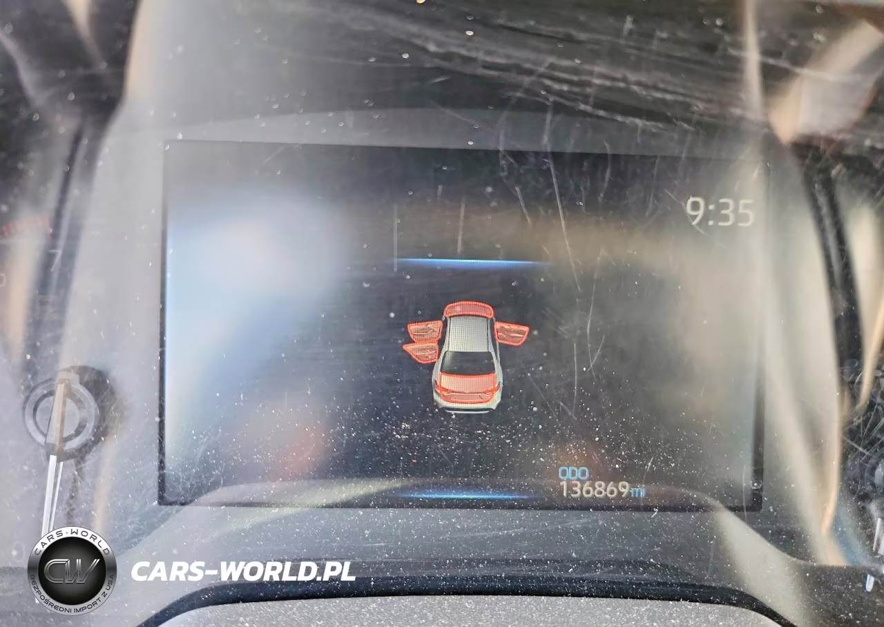 2020 Toyota Corolla Le VIN:JTDEBRBE8LJ024235 - 9