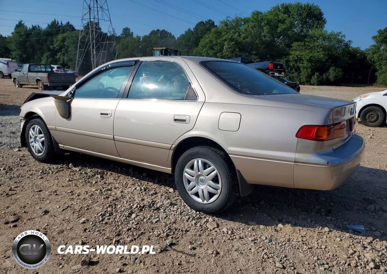 2000 Toyota Camry Le VIN:4T1BG22KXYU928140 - 2