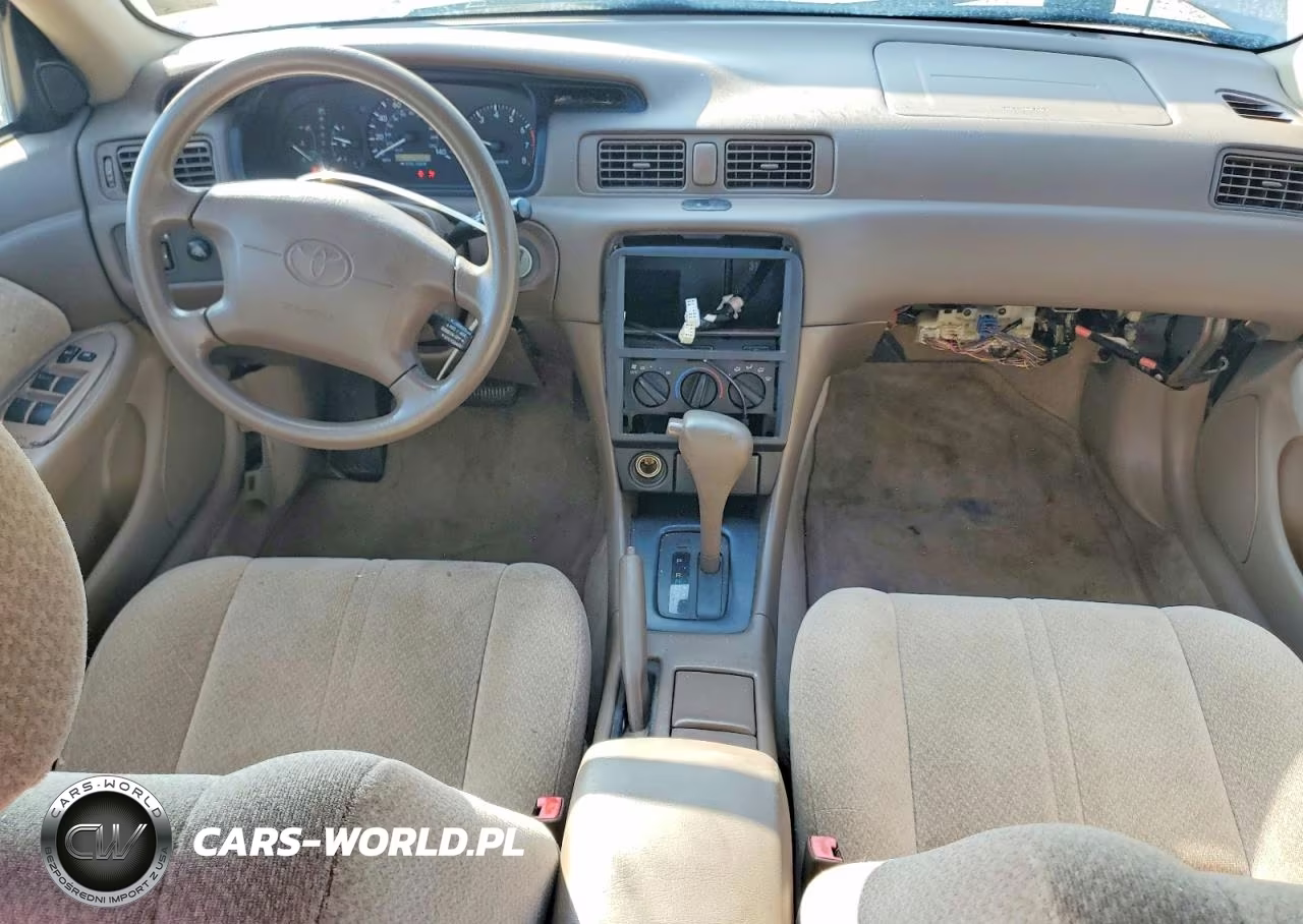 2000 Toyota Camry Le VIN:4T1BG22KXYU928140 - 8