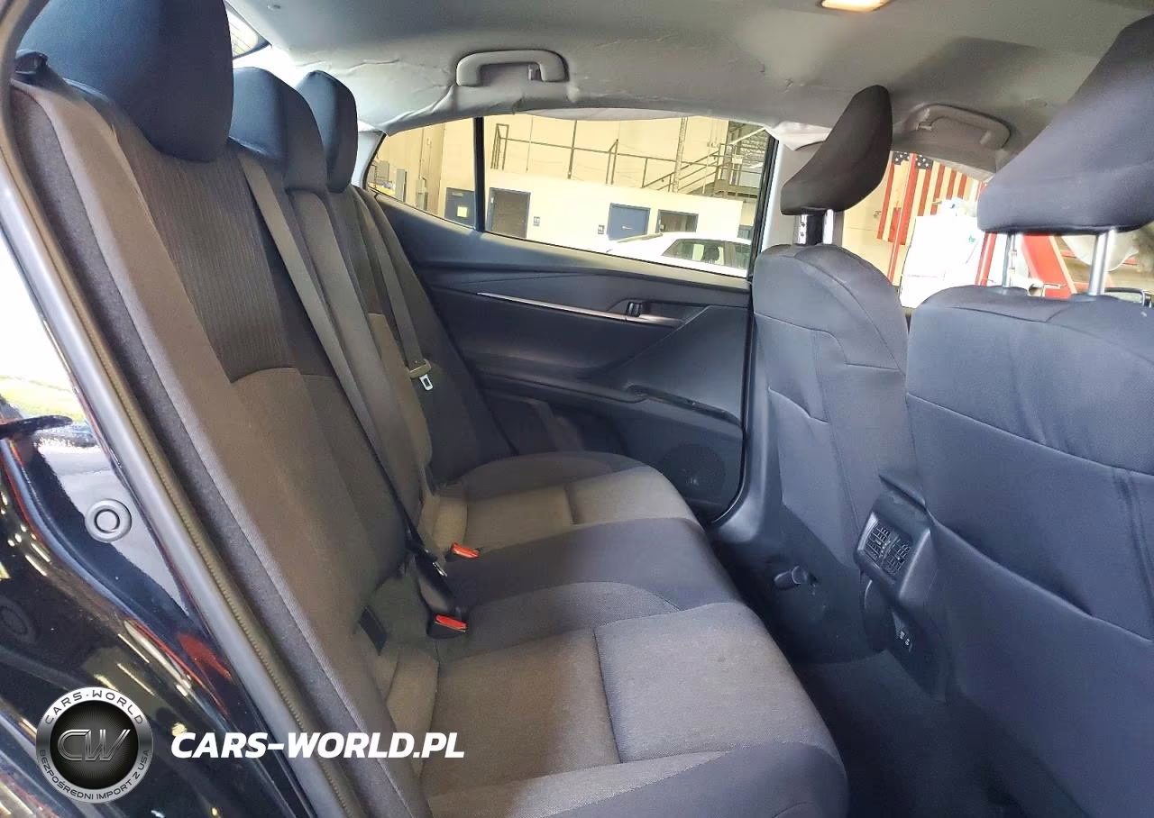 2025 Toyota Camry Le VIN:4T1DAACK5SU152753 - 10