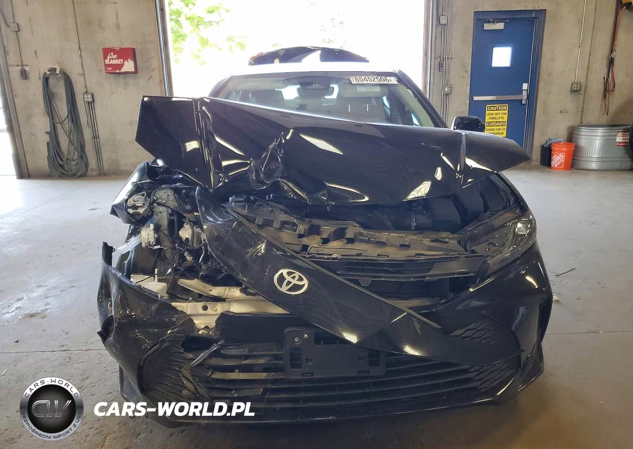 2025 Toyota Camry Le VIN:4T1DAACK5SU152753 - 5
