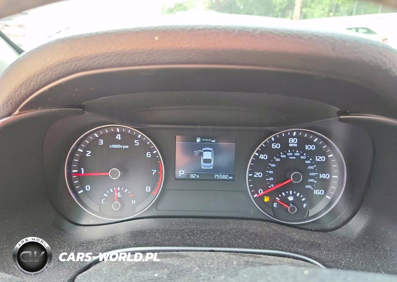 2019 Kia Forte S VIN:3KPF34AD4KE062313 - 9