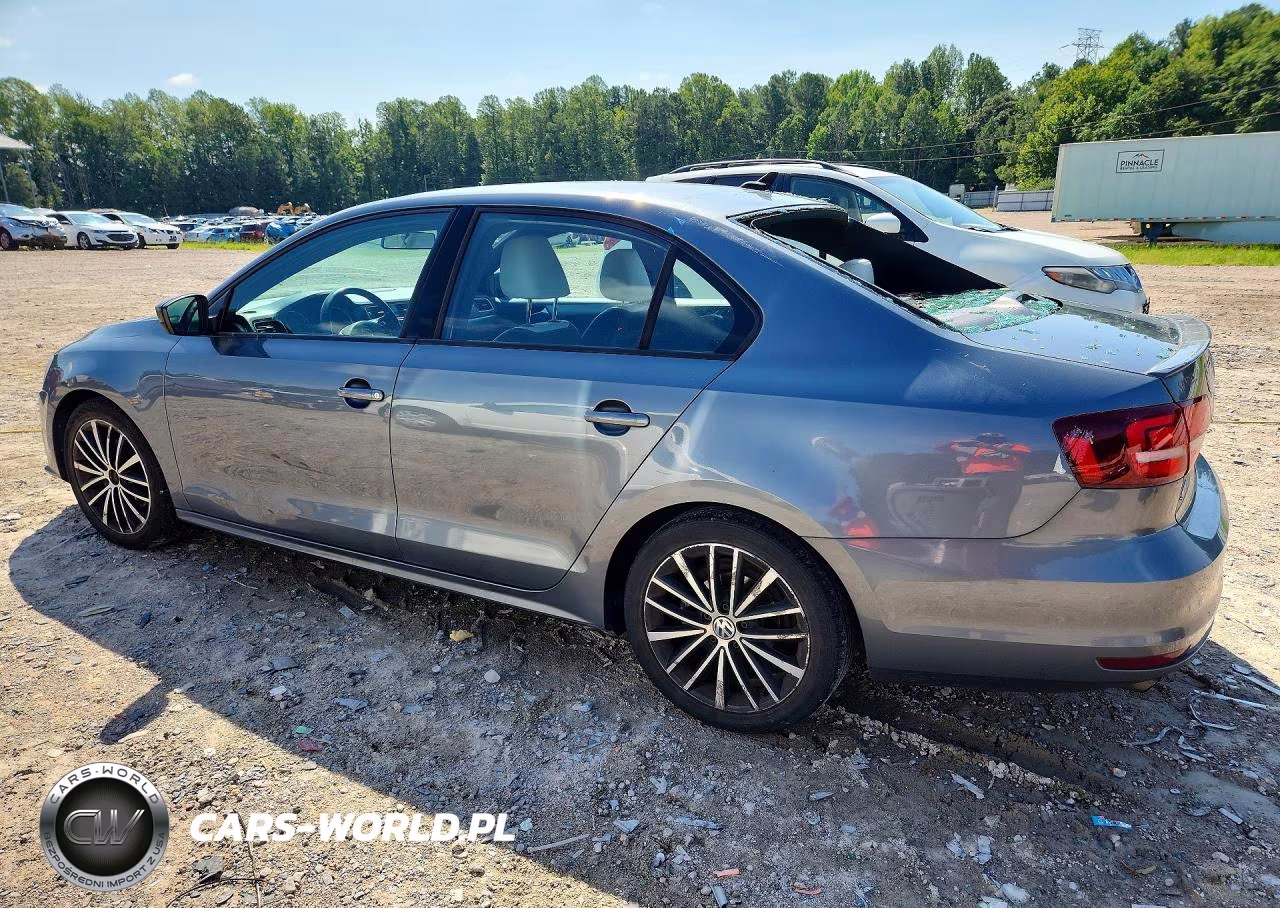 2016 Volkswagen Jetta Sport VIN:3VWD17AJ8GM293715 - 2