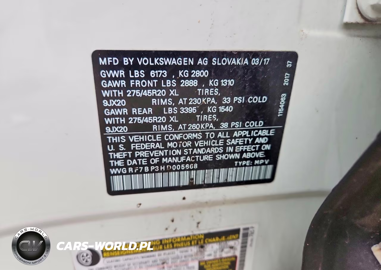 2017 Volkswagen Touareg Wolfsburg VIN:WVGRF7BP3HD005668 - 13