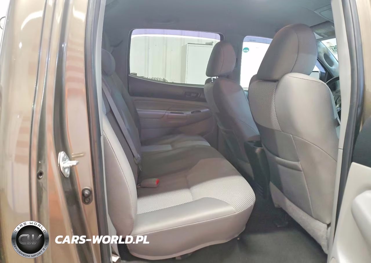 2015 Toyota Tacoma Double Cab Long Bed VIN:3TMMU4FN0FM085279 - 10