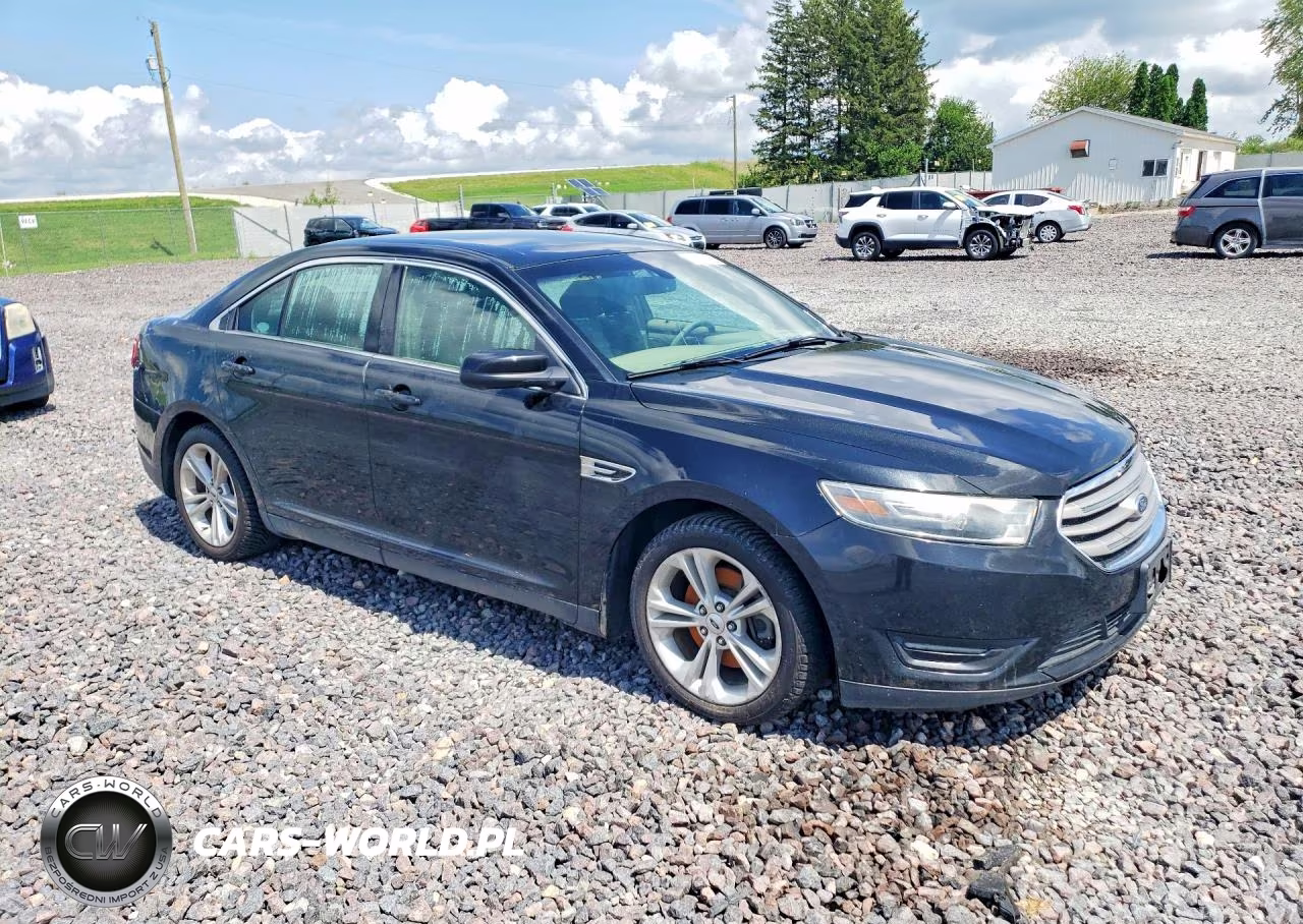 2015 Ford Taurus Sel VIN:1FAHP2E82FG169497 - 4