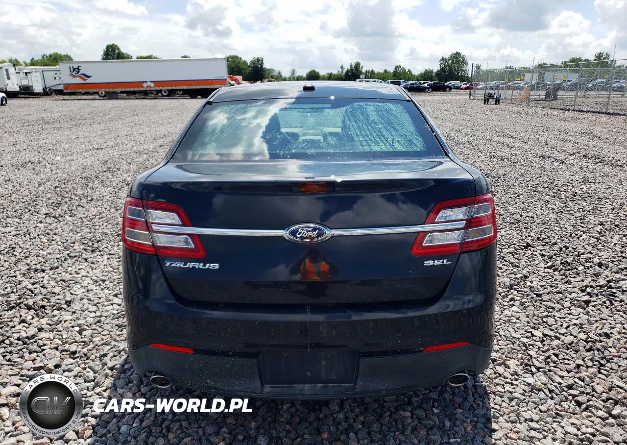 2015 Ford Taurus Sel VIN:1FAHP2E82FG169497 - 6