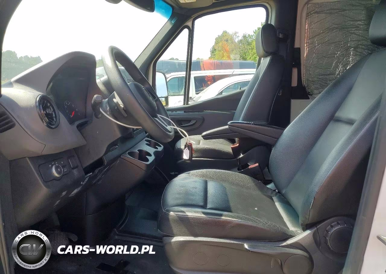 2023 Mercedes-Benz Sprinter 2500 VIN:W1Y40CHYXPT141207 - 7