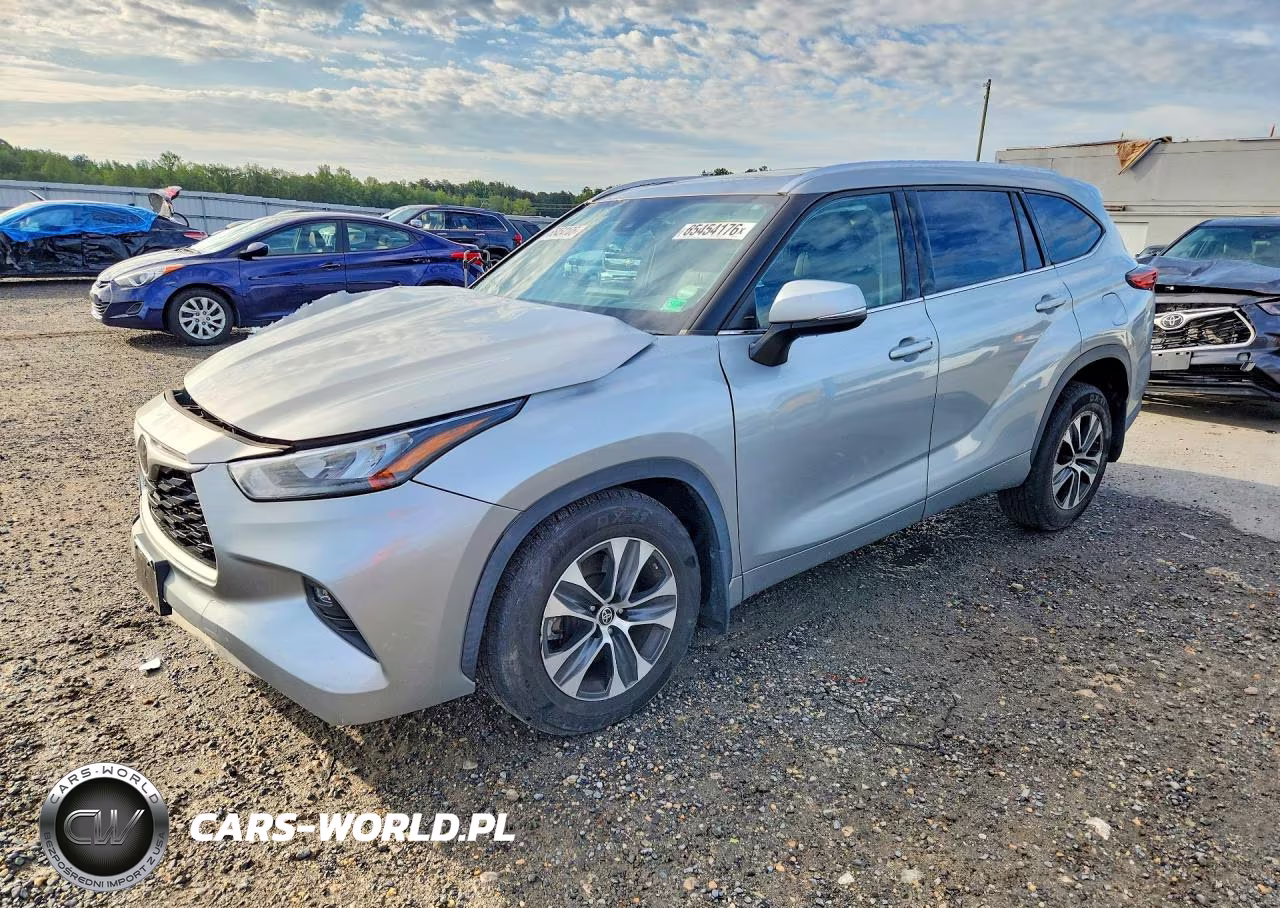 2020 Toyota Highlander Xle