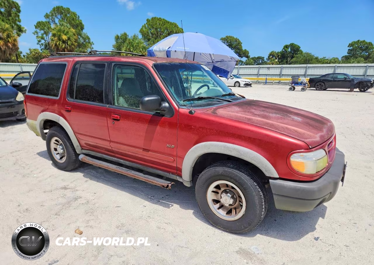 2001 Ford Explorer Xls VIN:1FMZU62E51ZA36072 - 4