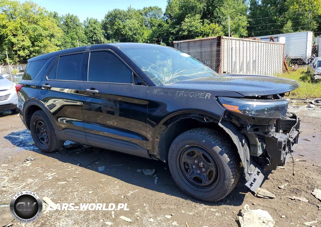 2023 Ford Explorer Police Interceptor VIN:1FM5K8AB4PGB12313 - 4