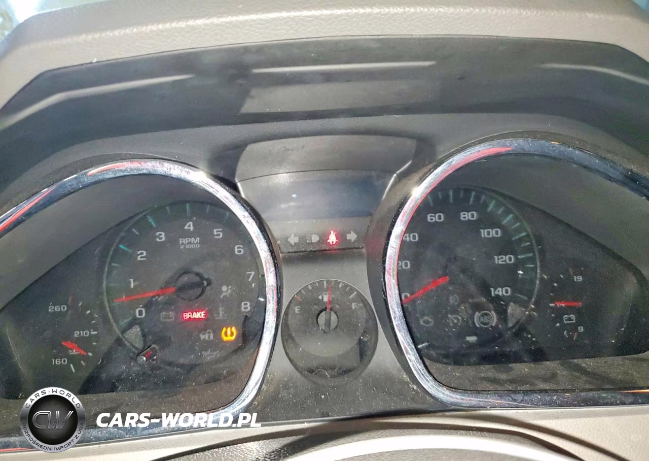 2011 Chevrolet Traverse Lt VIN:1GNKRGED9BJ302927 - 9