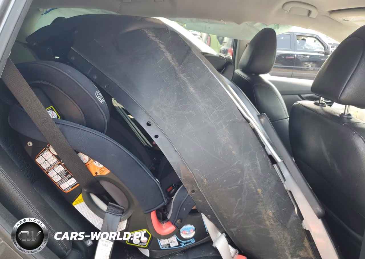 2019 Nissan Rogue S VIN:5N1AT2MVXKV791759 - 11