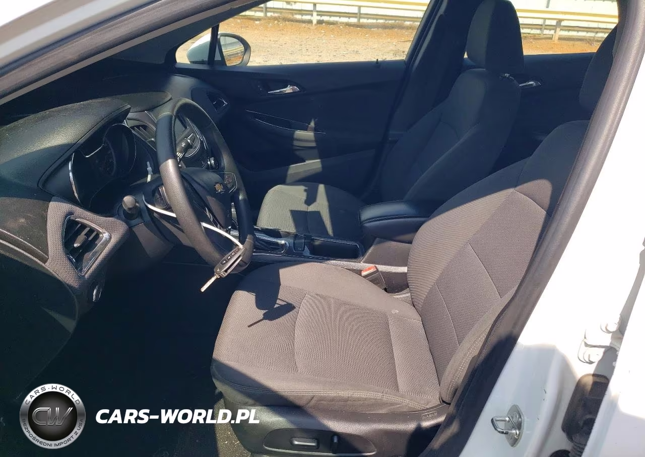 2019 Chevrolet Cruze Lt VIN:1G1BE5SM1K7109884 - 7