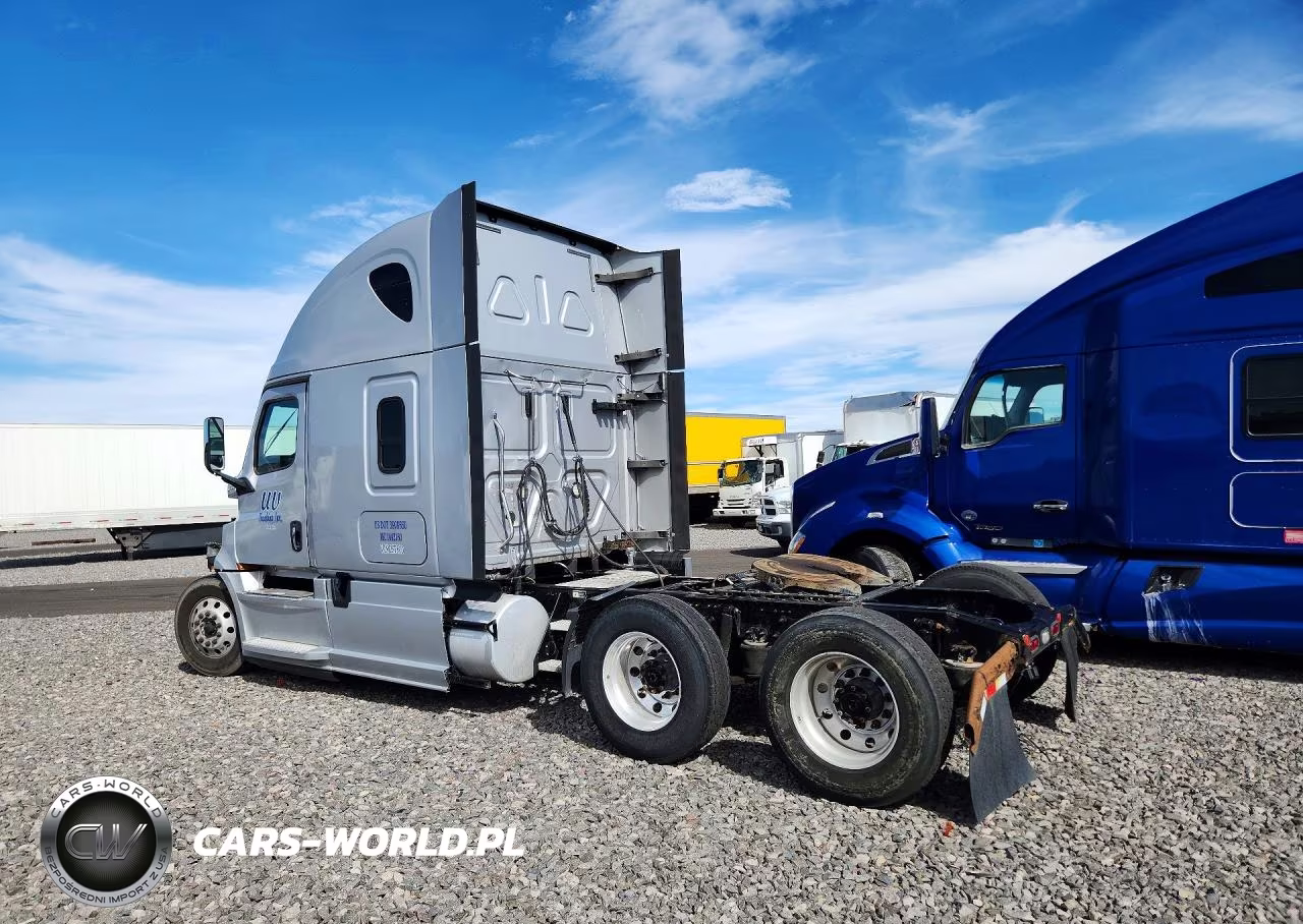 2020 Freightliner Cascadia 1 - Semi Truck VIN:3AKJHHDR7LSLS7810 - 2