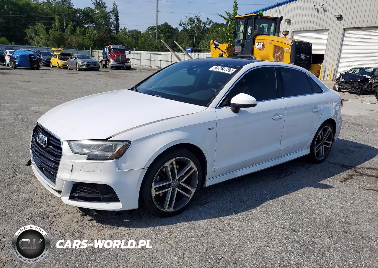 2017 Audi A3 Prestige VIN:WAUHUHFF7H1056540 - 1