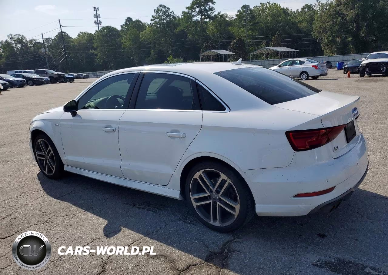 2017 Audi A3 Prestige VIN:WAUHUHFF7H1056540 - 2