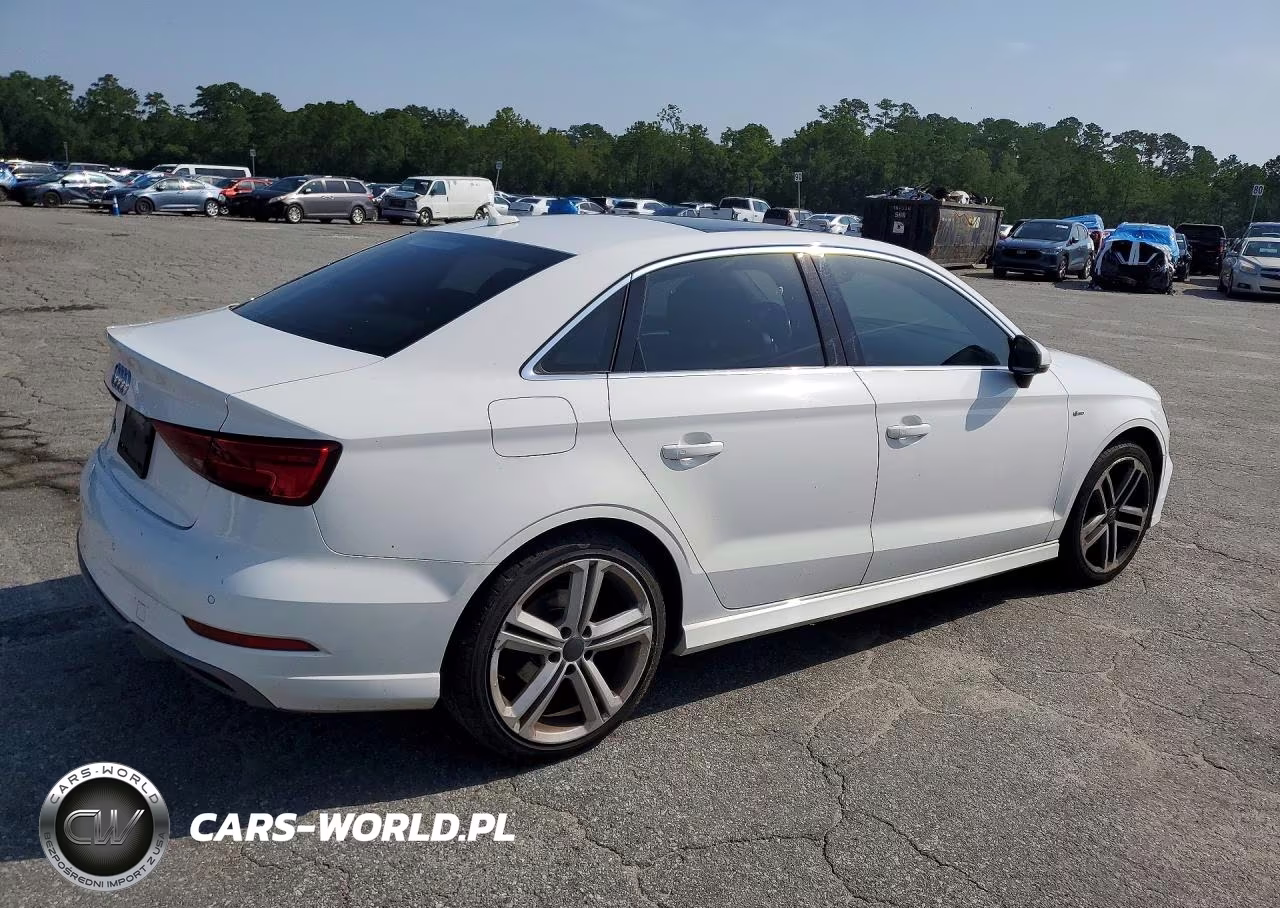 2017 Audi A3 Prestige VIN:WAUHUHFF7H1056540 - 3