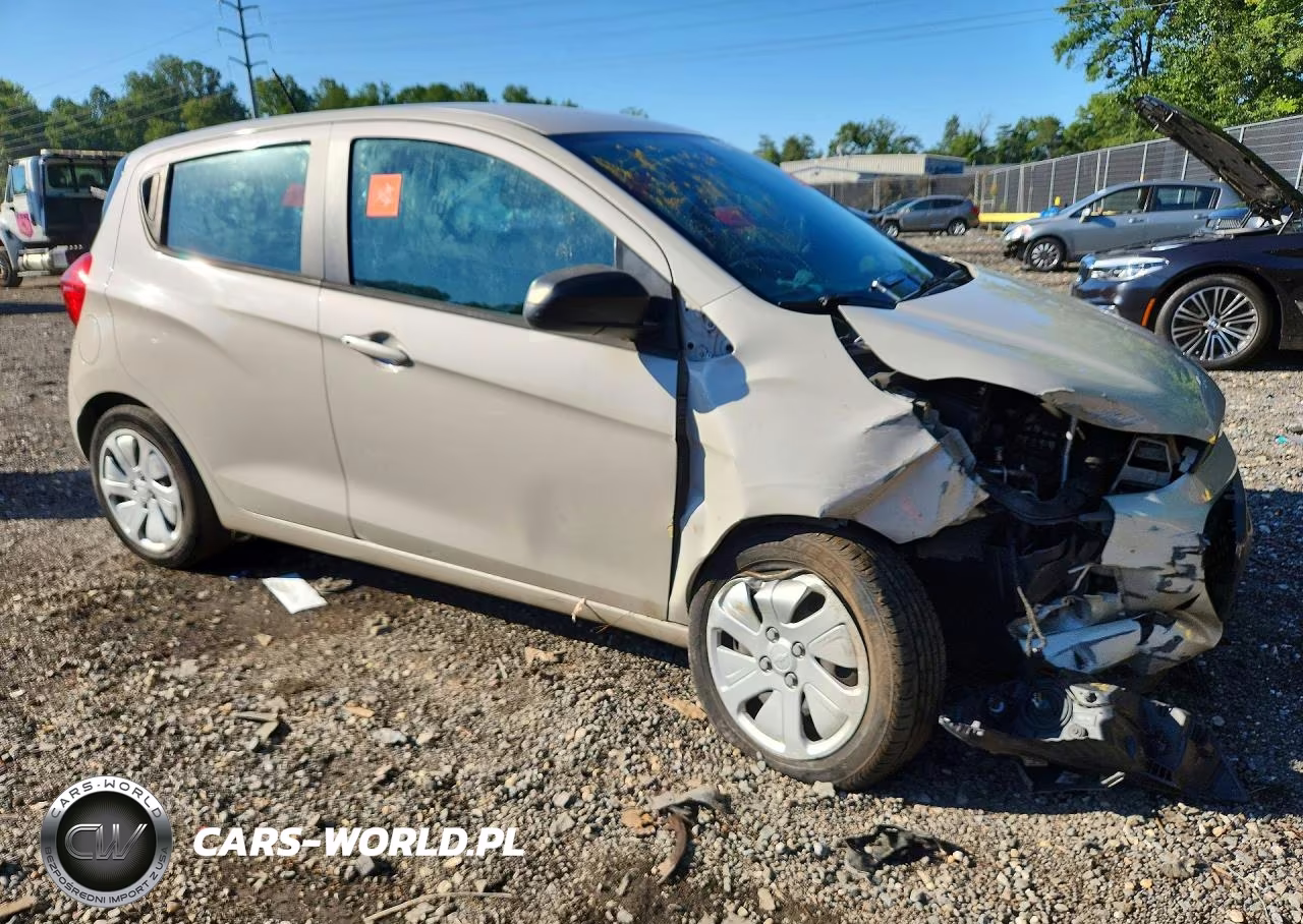 2017 Chevrolet Spark Ls VIN:KL8CB6SA2HC743844 - 4