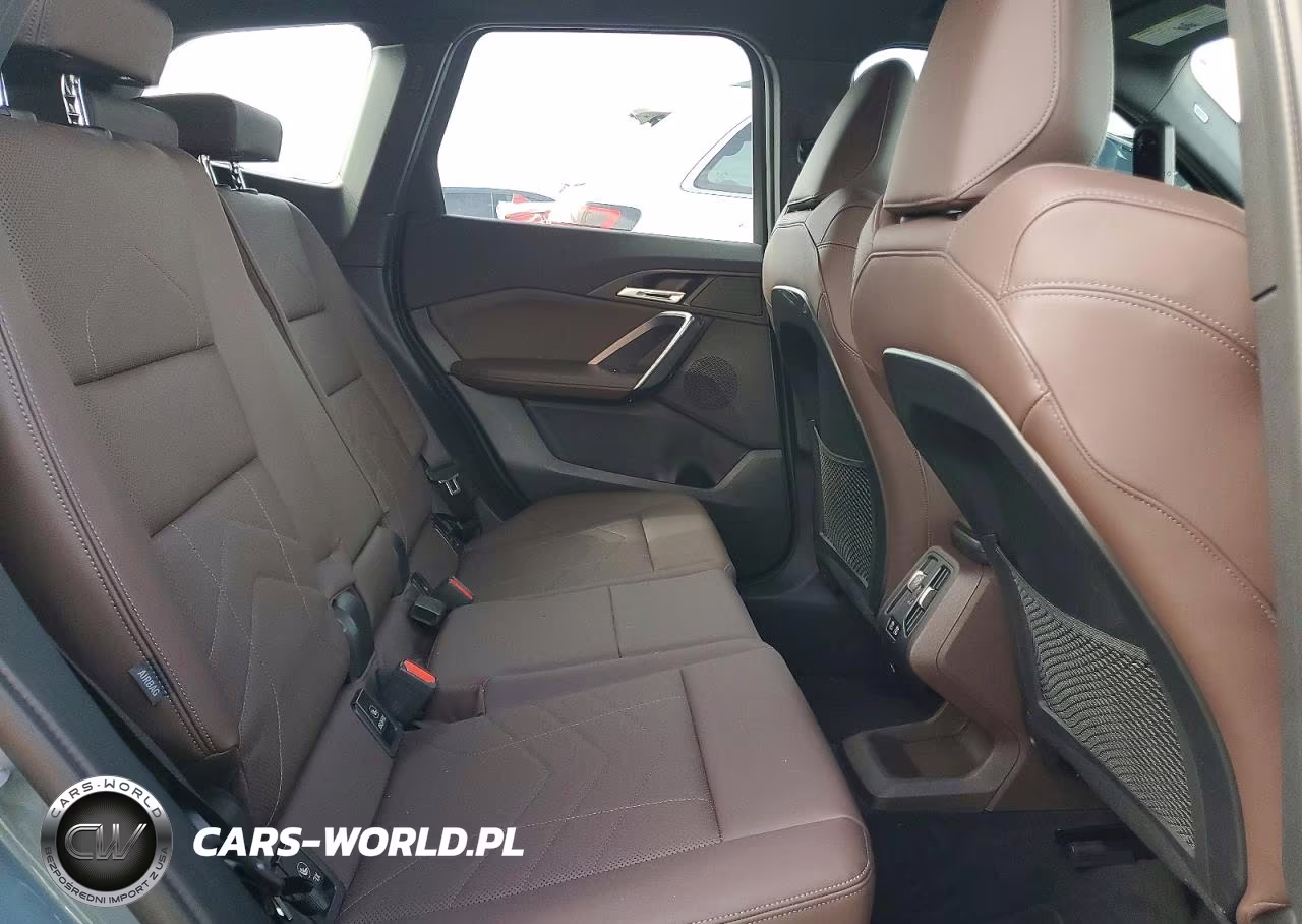 2023 BMW X1 xDrive28I VIN:WBX73EF08P5X93803 - 11