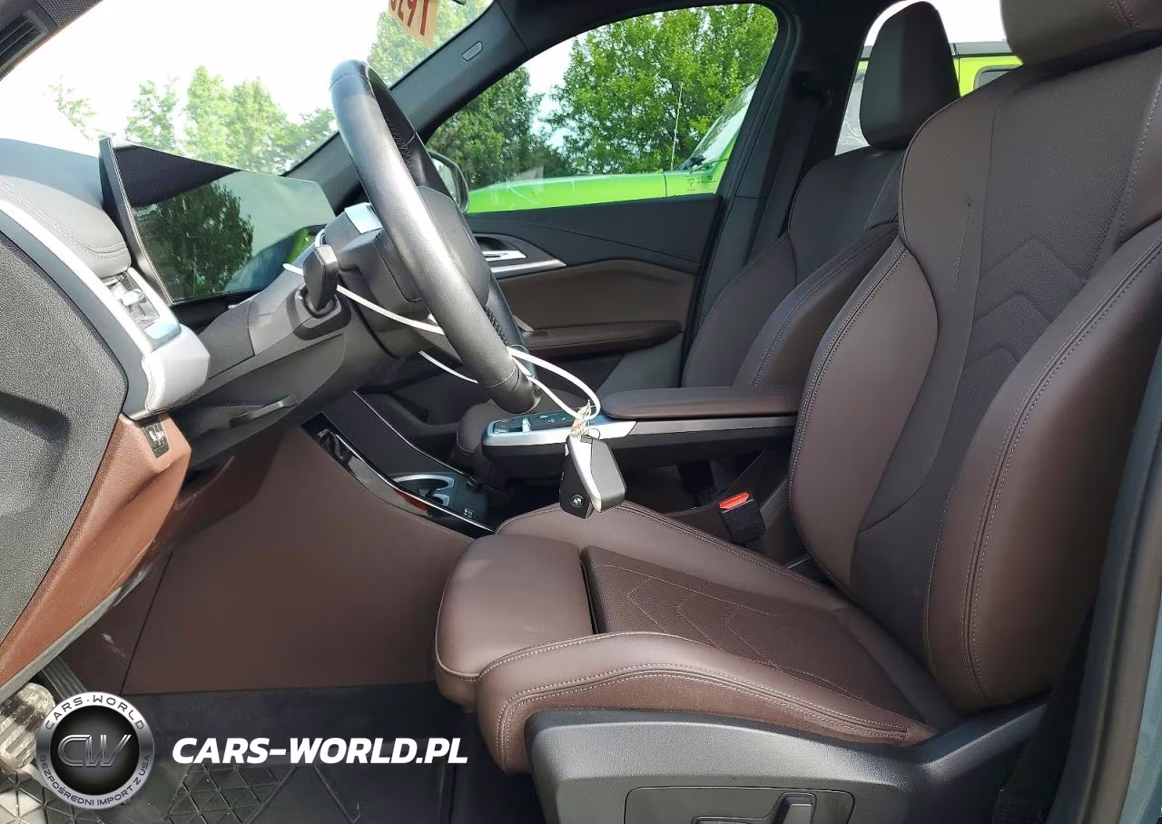 2023 BMW X1 xDrive28I VIN:WBX73EF08P5X93803 - 7