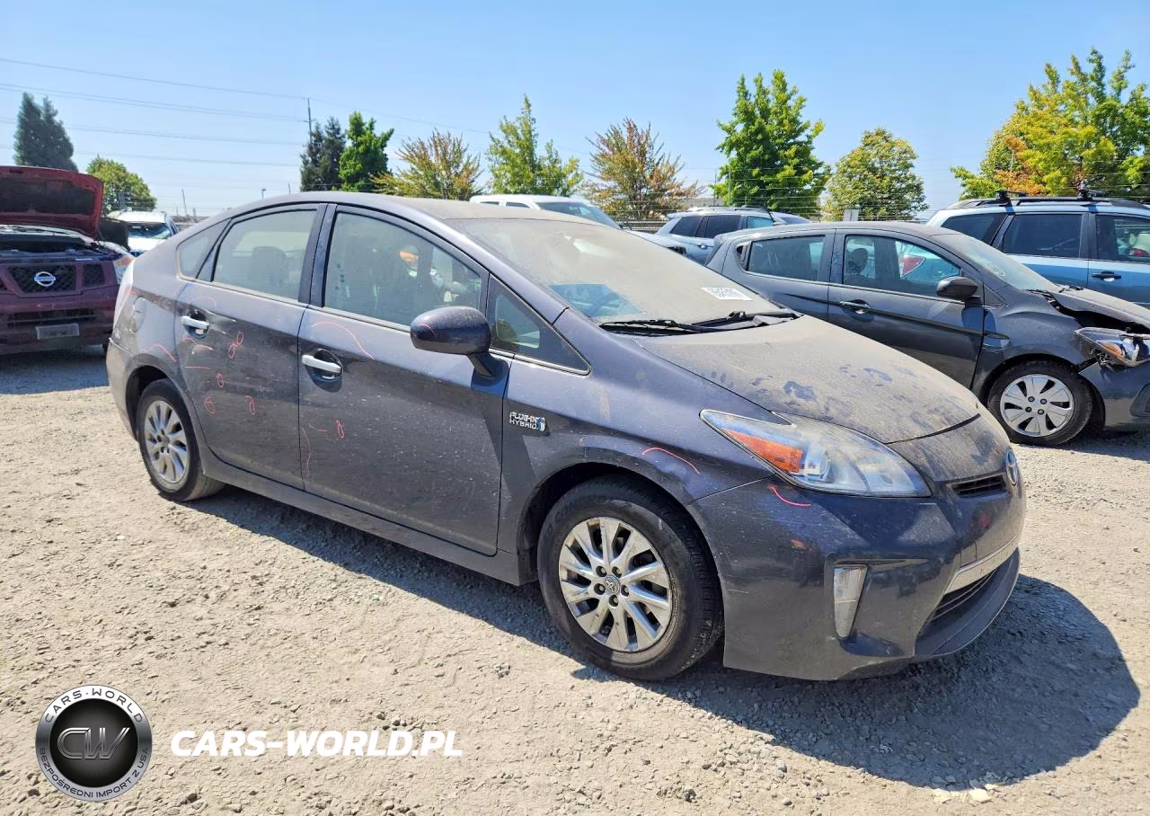 2014 Toyota Prius Plug-In Hybrid Base VIN:JTDKN3DP3E3060931 - 4