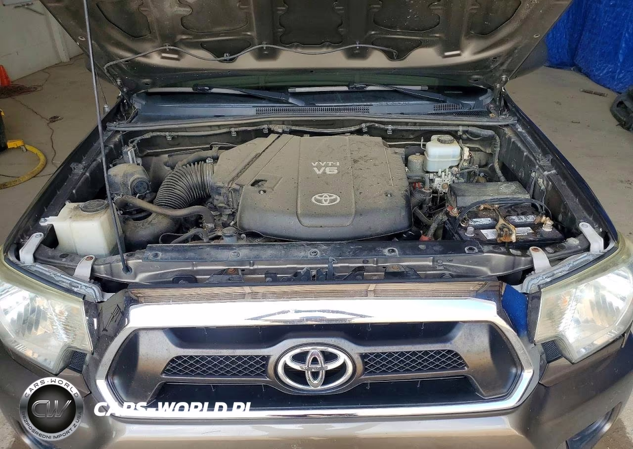 2014 Toyota Tacoma V6 VIN:5TFUU4EN1EX105047 - 11