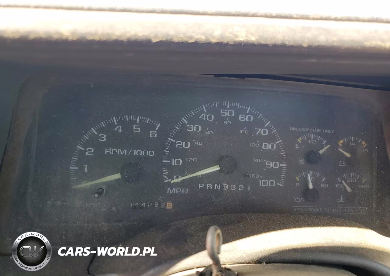 1997 Chevrolet Gmt-400 C1500 VIN:1GCEC14W9VZ104877 - 9