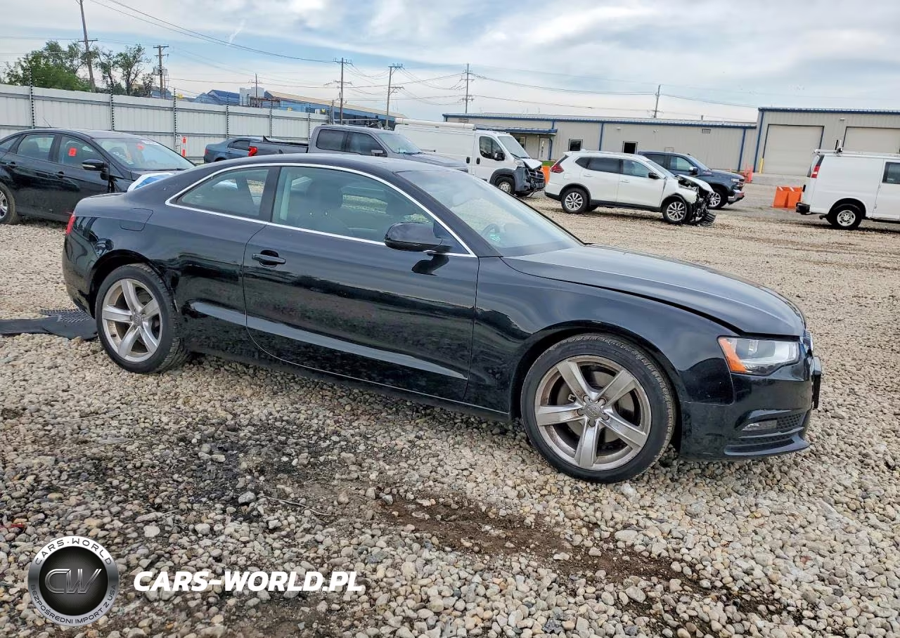 2013 Audi A5 Premium VIN:WAUCFAFR3DA063078 - 4