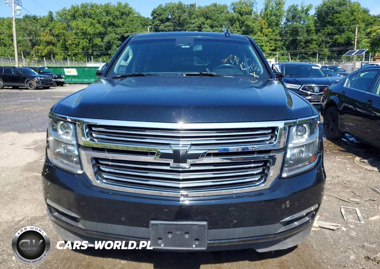 2017 Chevrolet Suburban K1500 Premier VIN:1GNSKJKC0HR124221 - 5
